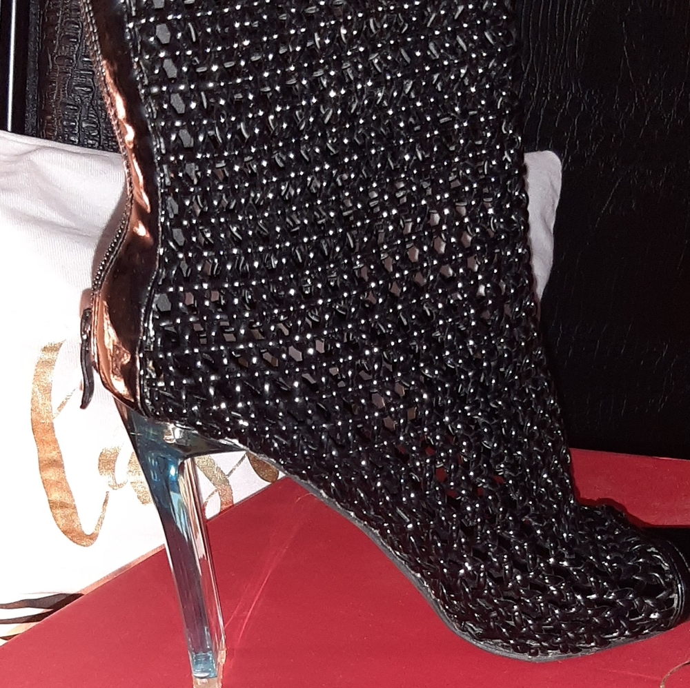 Ankle booties